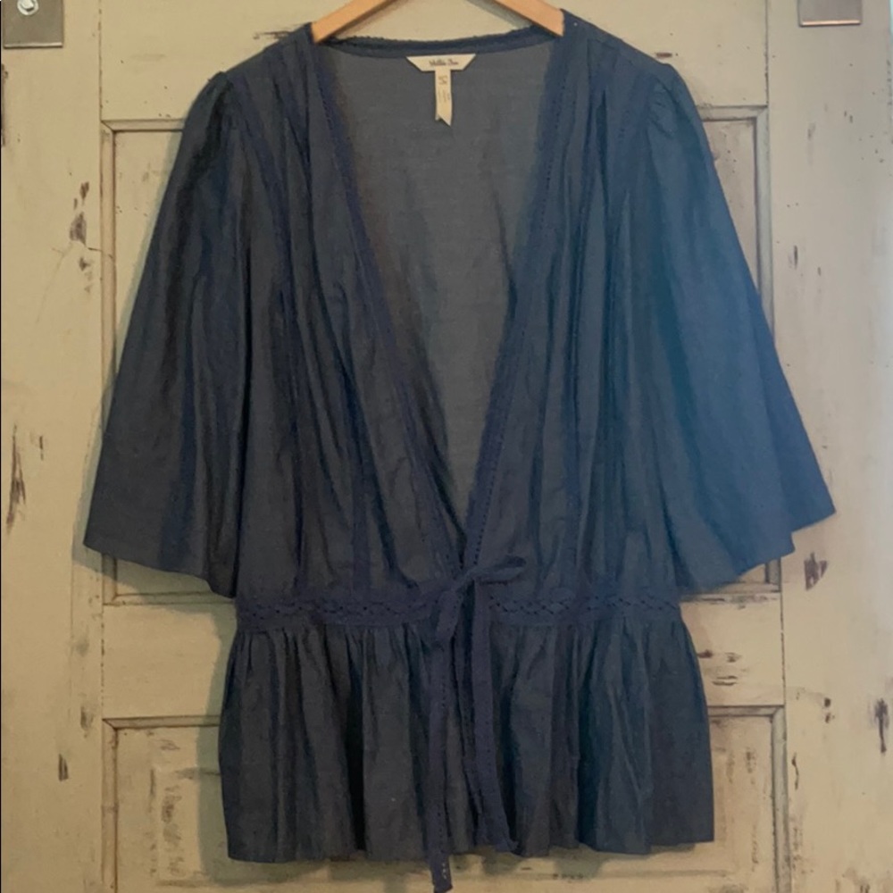 Boutique Matilda Jane denim flutter sleeve top